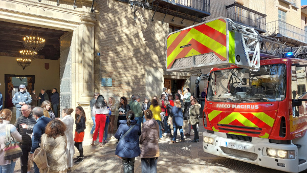 Simulacro de incendio en el Ayuntamiento de Huesca
