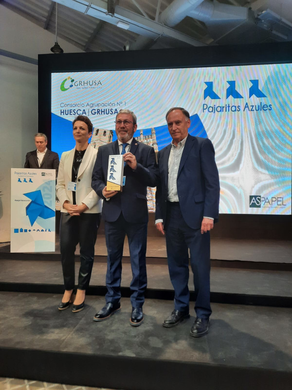 La Asociación Española de Fabricantes de Pasta, Papel y Cartón premia al Consorcio de la Agrupación Nº 1 Huesca por su buena gestión en la recogida de papel y cartón para reciclar