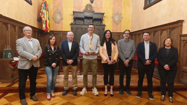 Recepción en el ayuntamiento a Christian Iguacel, medalla de oro en el Campeonato Mundial de Atletismo en Pista Cubierta
