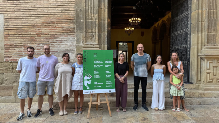 El Ayuntamiento y las Peñas presentan la programación de San Lorenzo del espacio escénico de plaza Navarra 