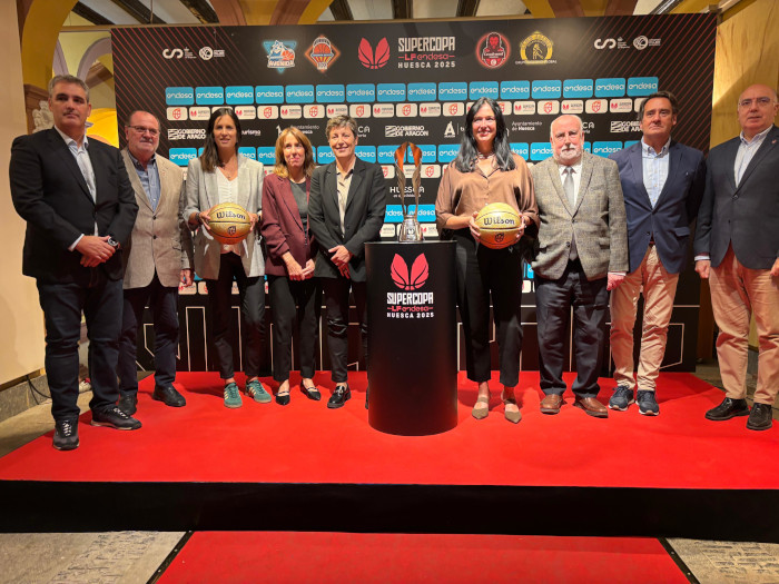 Huesca presenta la Supercopa LF Endesa 2025, que este fin de semana convertirá a la ciudad en capital del baloncesto femenino español