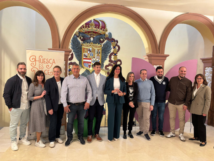 La II Feria “Huesca es Dulce” convierte la ciudad en el epicentro de la pastelería nacional e internacional