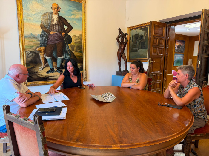 Imagen El Ayuntamiento de Huesca respaldará el 45º aniversario del Club...