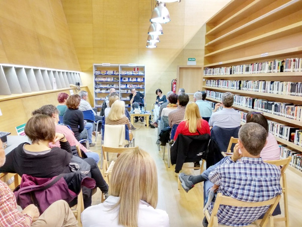 La Bibliotecas municipales vuelan con la poesía