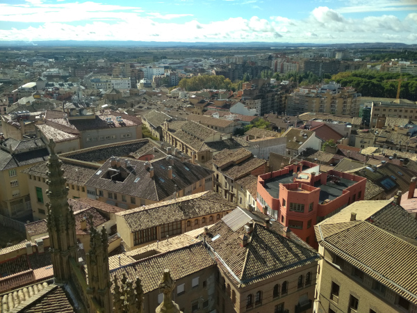 Imagen Las alcaldesas de Huesca y Zaragoza lamentan el ‘carpetazo’ del...