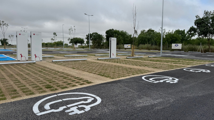 Imagen El Ayuntamiento de Huesca inaugura el nuevo aparcamiento disuasorio de...