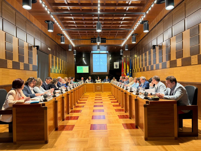 Imagen La alcaldesa anuncia en el pleno que la celebración del Debate sobre el...