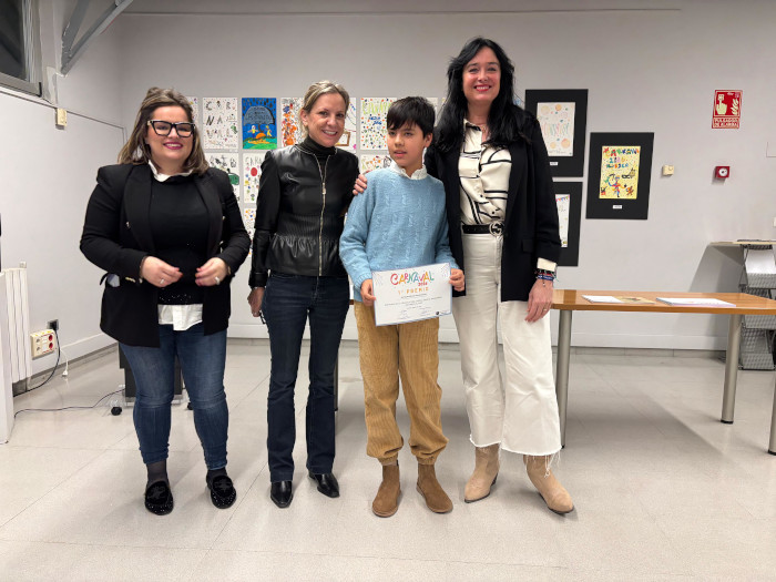 Imagen El Ayuntamiento de Huesca entrega los premios del cartel de Carnaval 2026