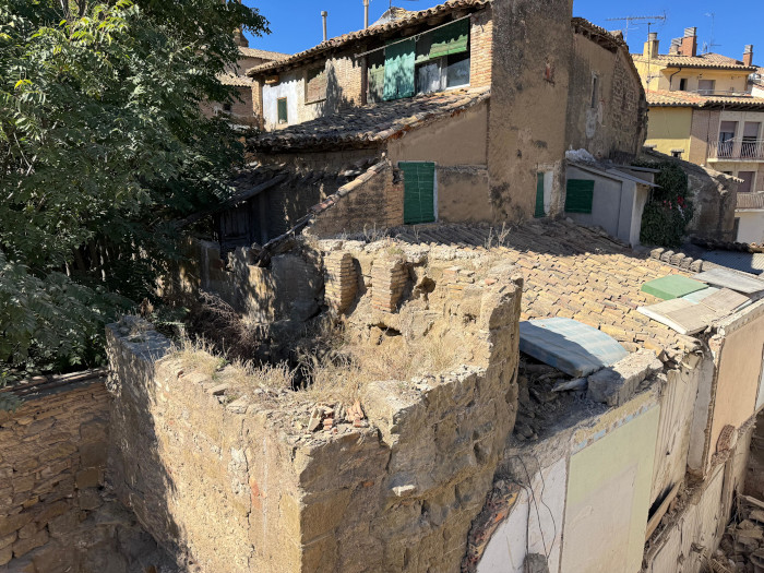 Imagen Comienzan los trabajos de demolición del inmueble número 9 de la ronda...