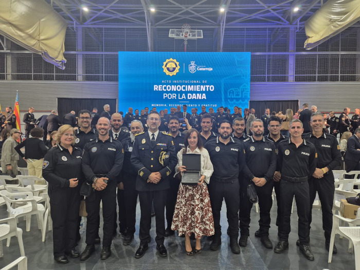 La Policía Local de Huesca participa en el homenaje de Catarroja a quienes colaboraron tras la DANA