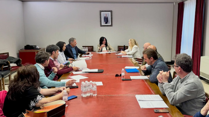 Imagen El Ayuntamiento de Huesca mantiene una reunión de trabajo con los...