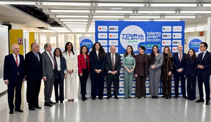 Imagen S.M. la Reina preside el acto central del Tour del talento en Huesca, un...