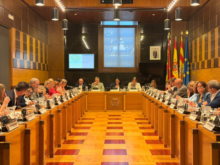 Imagen El Pleno del Ayuntamiento de Huesca aprueba la concesión de la Medalla...