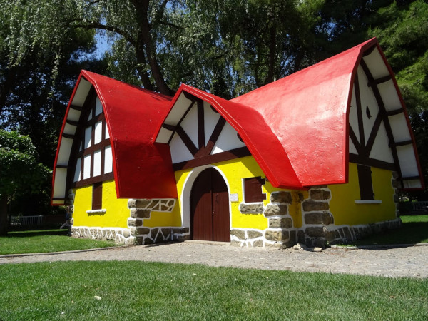La Casita de Blancanieves, lista para el verano