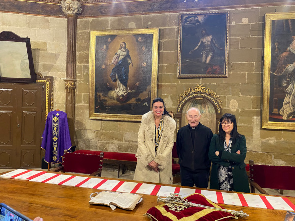 IES Ramón y Cajal, Cabildo Catedral y Ayuntamiento celebran el Tota Pulchra