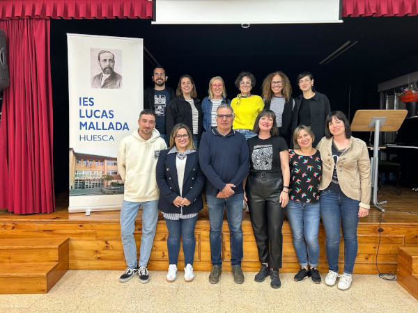 El Ayuntamiento y el Festival de Huesca acercan el cine a los alumnos del IES Lucas Mallada