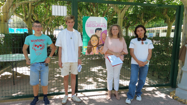 El Ayuntamiento de Huesca presenta las campañas “Por una vuelta a casa seguras. Stop Acoso” y Punto Violeta