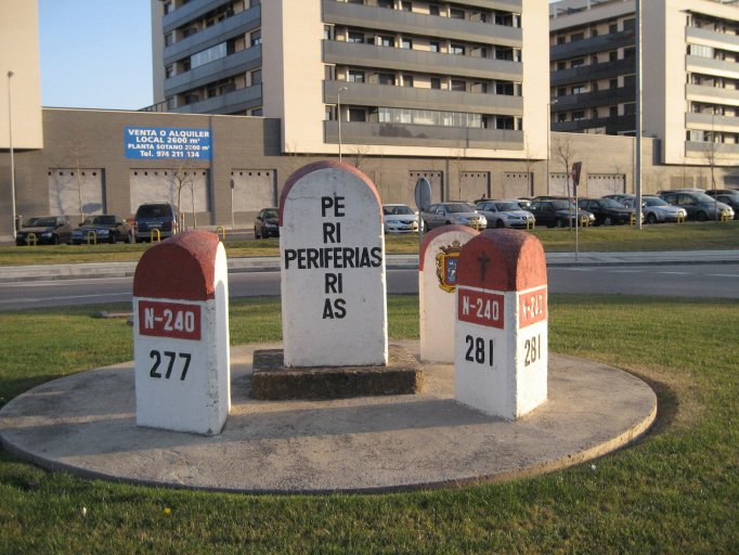 Monumento de Periferias