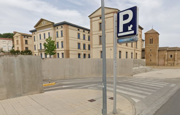 El Ayuntamiento renueva el sistema de control de accesos al parking Universidad