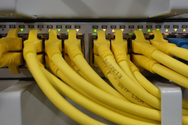 La Casa Consistorial renueva su cableado informático para mejorar la velocidad y fiabilidad de la red