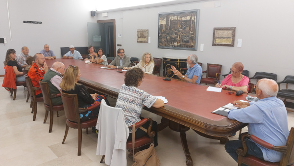 encuentro con vecinos calle Desengaño encuentro con vecinos calle Desengaño