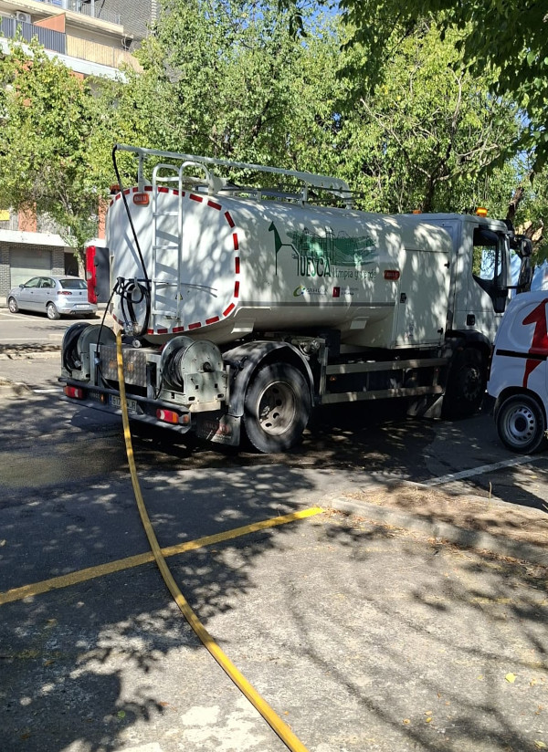reutilización agua piscinas municipales verano 2026 