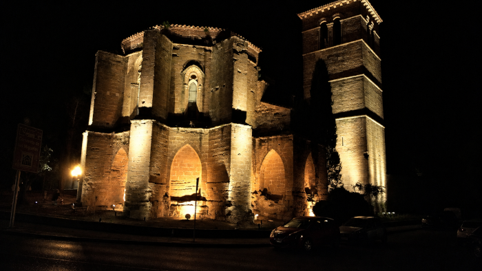 convento de las miguelas Huesca iluminación 